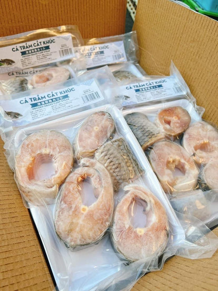 冷凍　鯉の切り身 500g